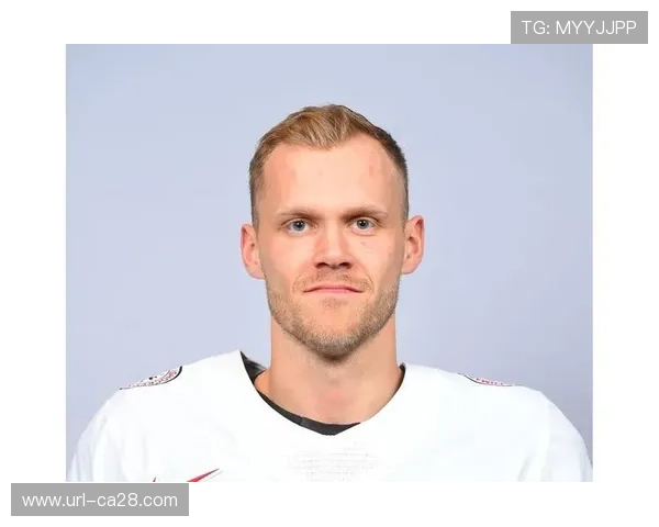 丹麦新星尼古拉·内加德凭63杆领跑荷兰公开赛首轮领先2杆