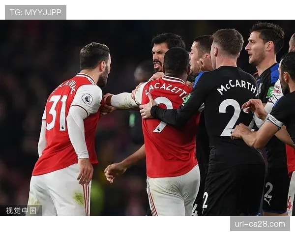 埃梅里战术体系解析:高位逼抢与快速转换 埃梅里战术体系解析:高位逼抢与快速转换