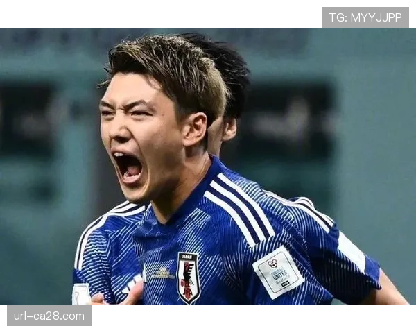 堂安律边路突破制造威胁，法兰克福攻势不断