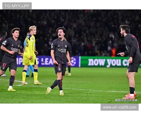 巴黎圣日耳曼客场3-2逆转摩纳哥,卫冕冠军展现韧性